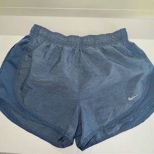 🤩🤩 NIKE SHORTS